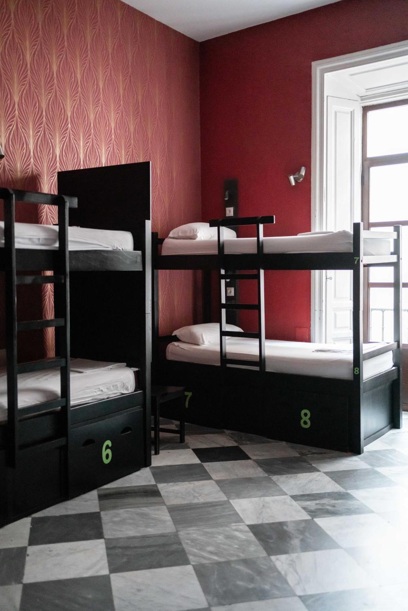 Joy Plaza De Armas Hostel Seville Ngoại thất bức ảnh
