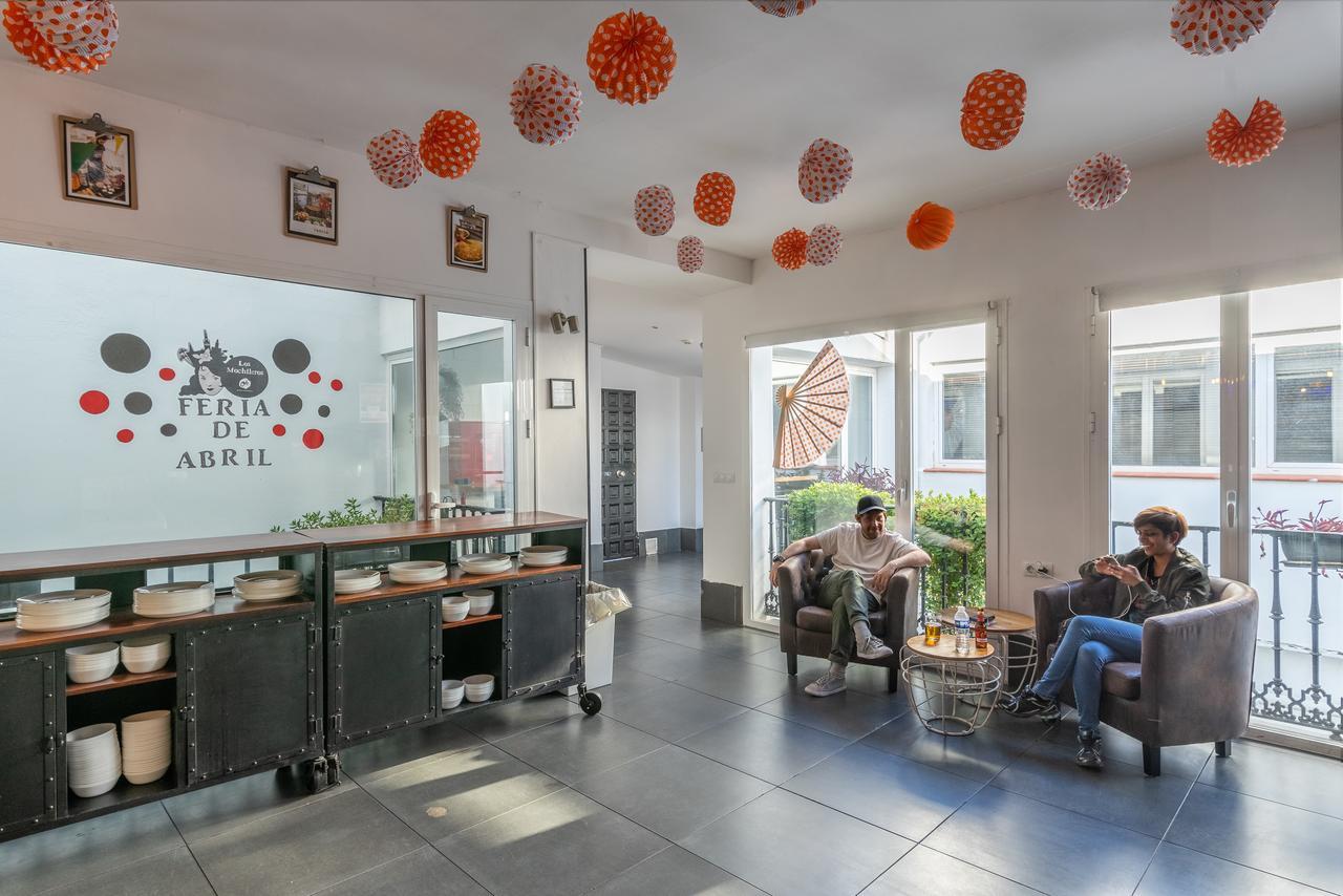 Joy Plaza De Armas Hostel Seville Ngoại thất bức ảnh